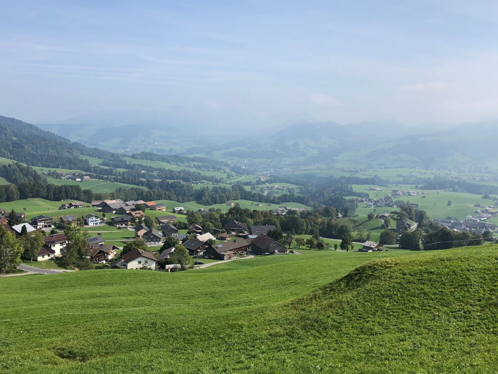 Rennrad Saisonfinale Bodensee: Blick ins Tal